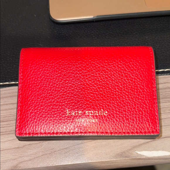 NWOT Kate Spade Scarlet Leather Card Case - Picture 1 of 3